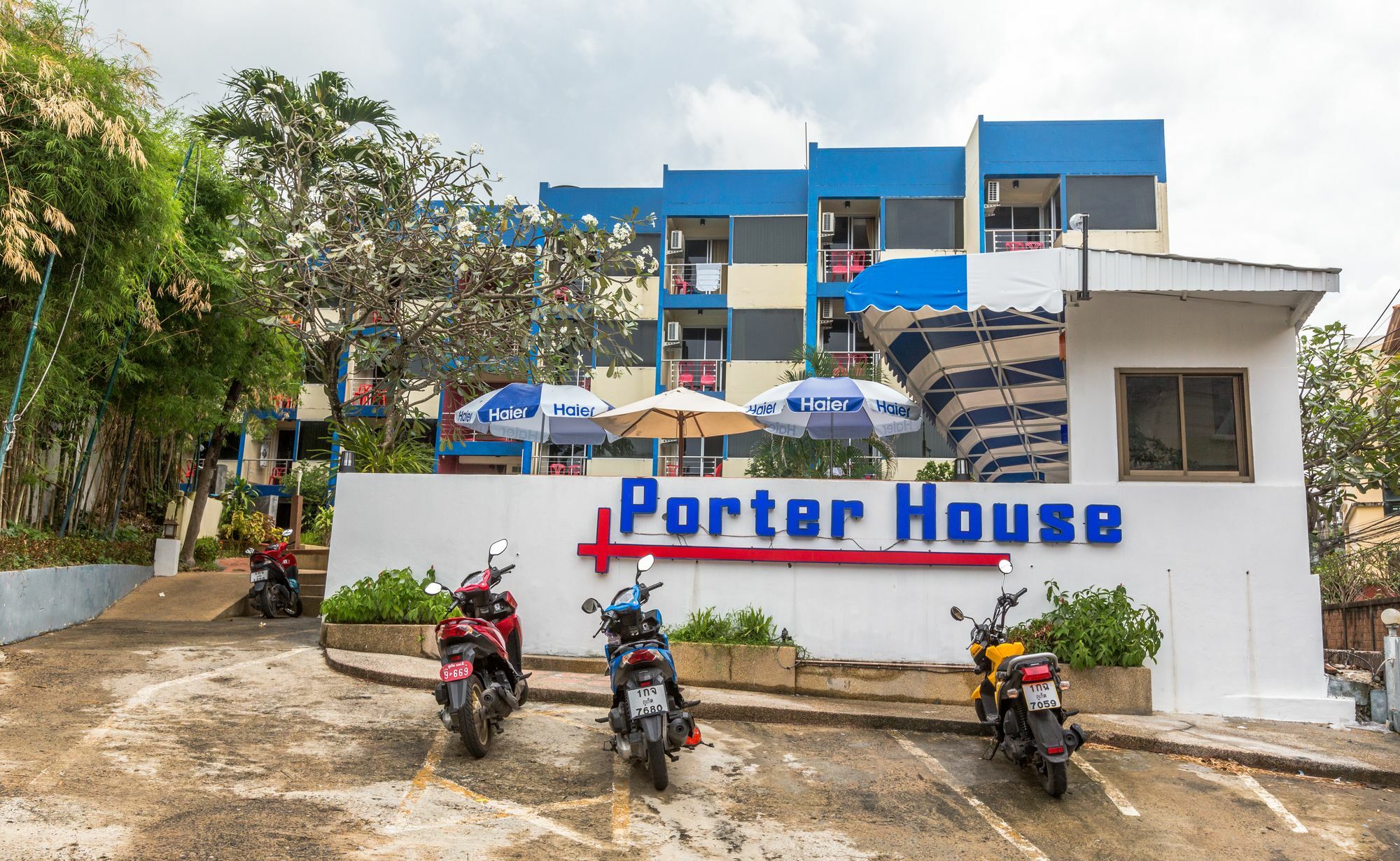 Porterhouse Beach Hotel Patong Zewnętrze zdjęcie