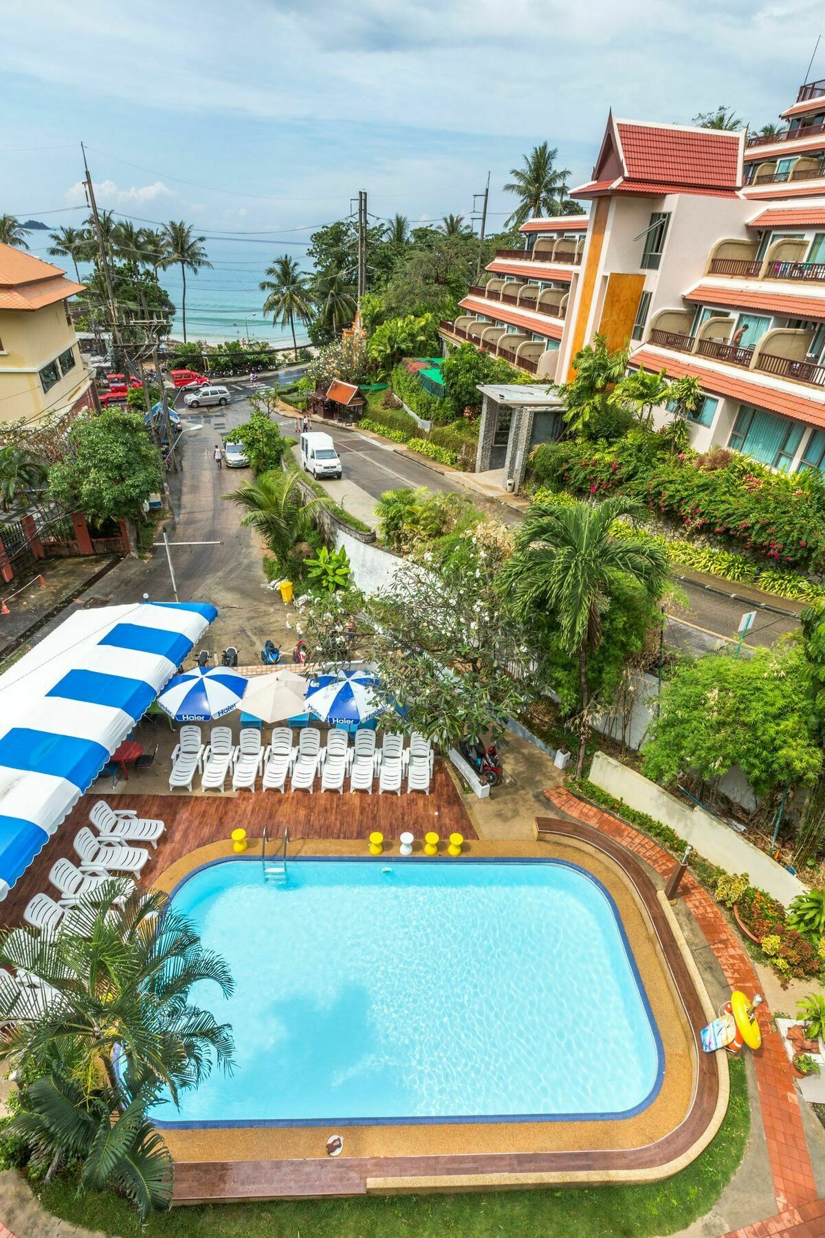 Porterhouse Beach Hotel Patong Zewnętrze zdjęcie