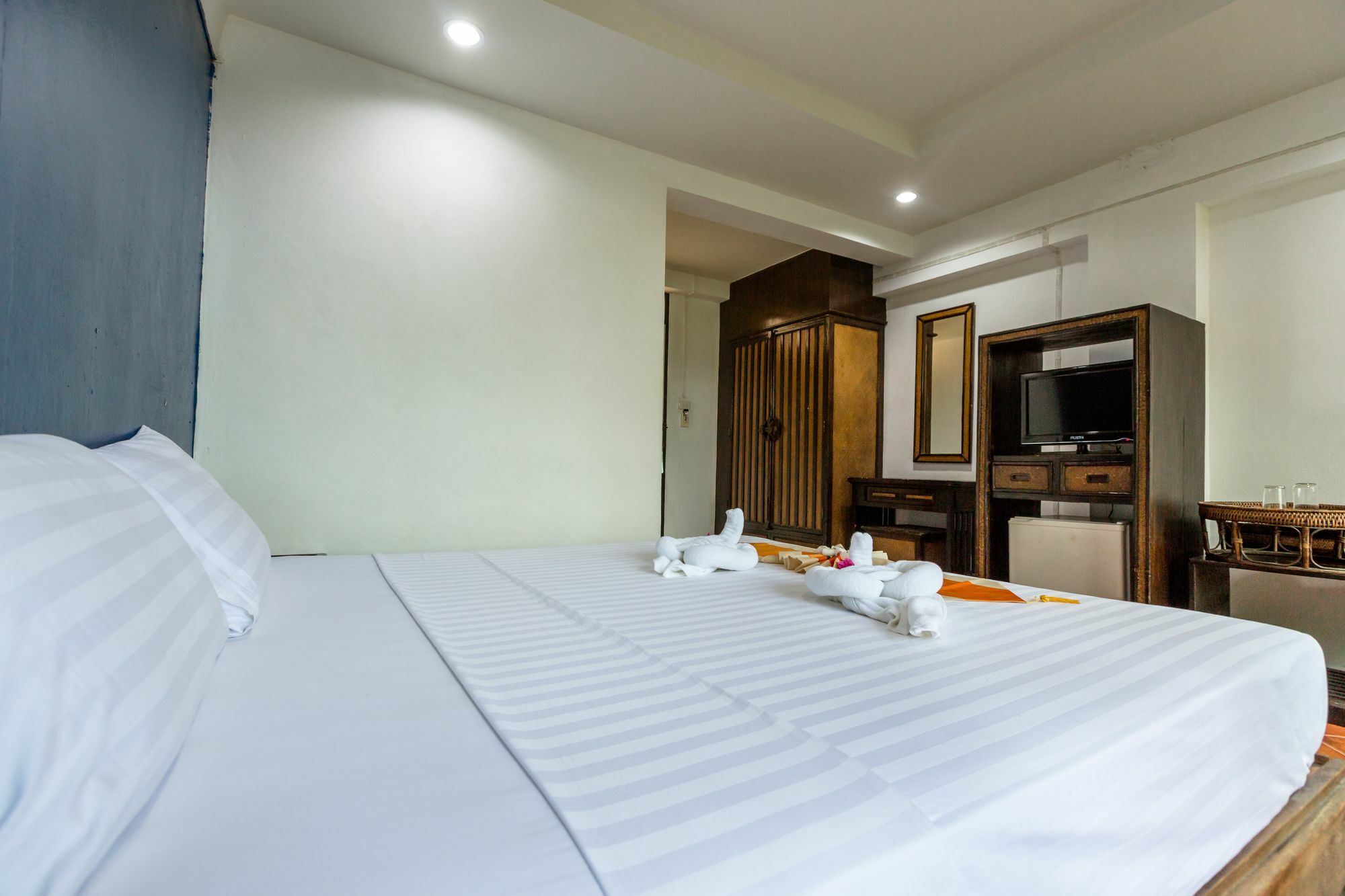 Porterhouse Beach Hotel Patong Zewnętrze zdjęcie