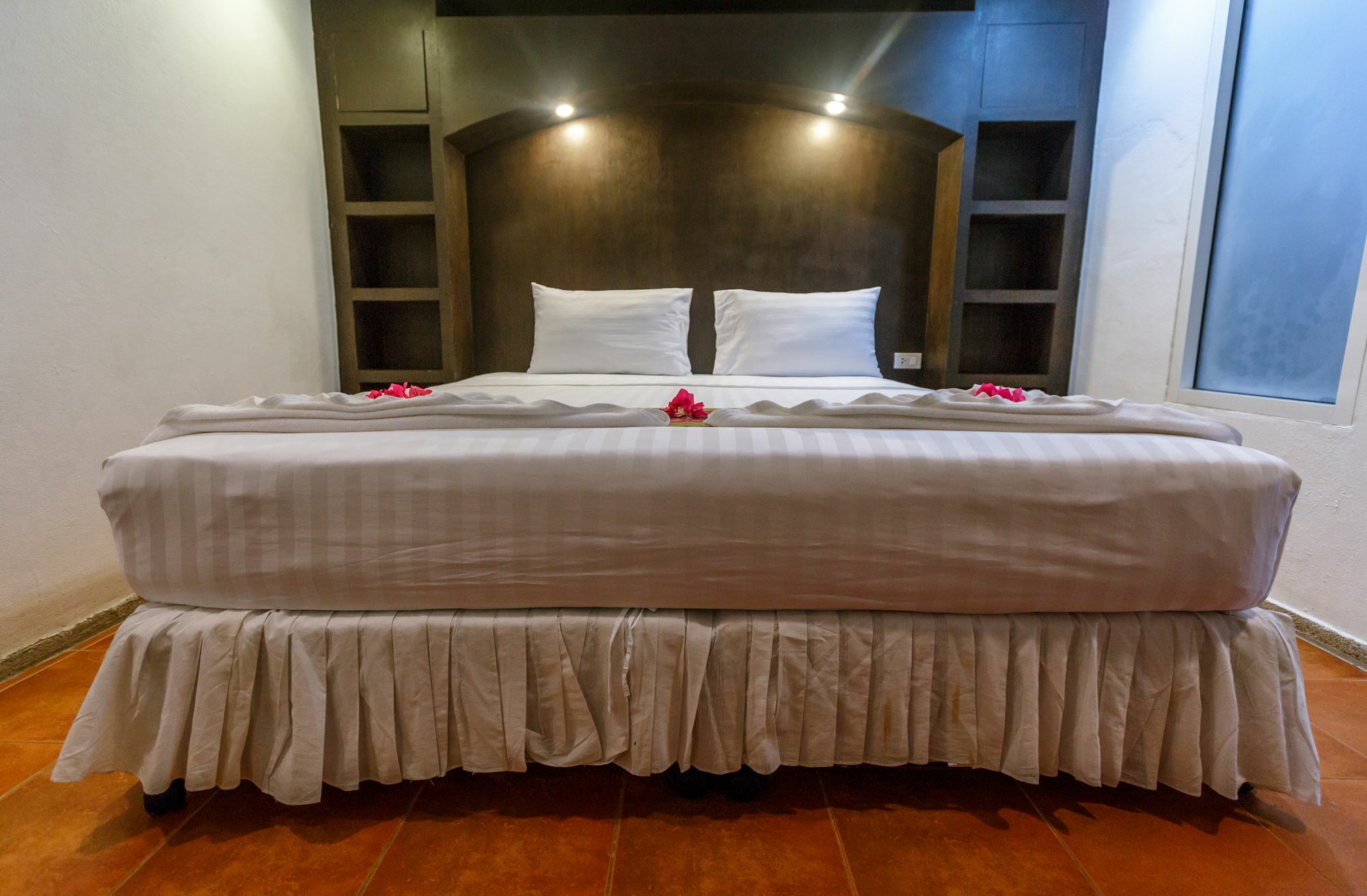 Porterhouse Beach Hotel Patong Zewnętrze zdjęcie